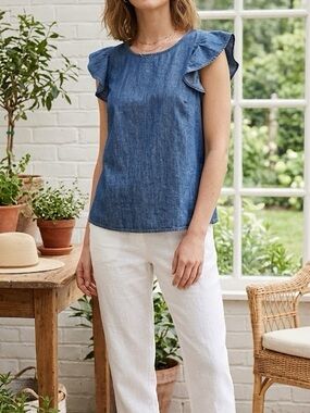 J Crew • Chambray Ruffle Sleeve Cotton Top Sz 8 Preppy Casual Summer